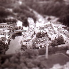 Ground - Tiltshift maker